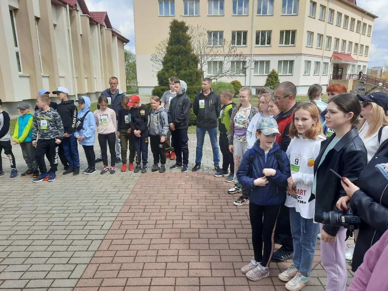 Маршрут Победы» в Вертелишках собрал велосипедистов и любителей скандинавской ходьбы