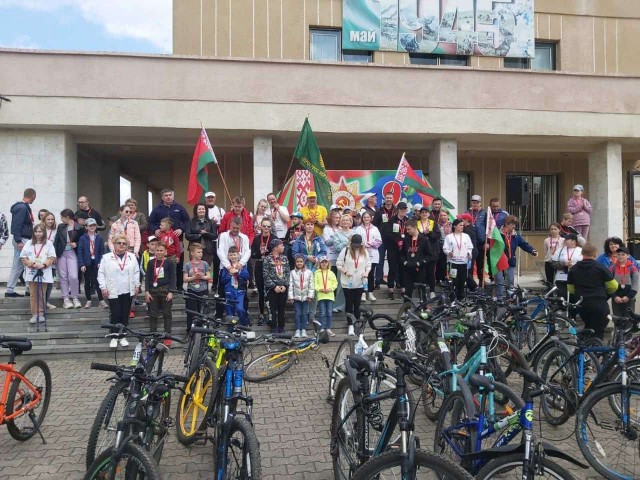 «Маршрут Победы» в Вертелишках собрал велосипедистов и любителей скандинавской ходьбы